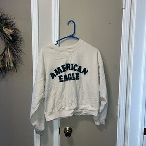 American Eagle Outfitters Cream Sweatshirt with Green Lettering